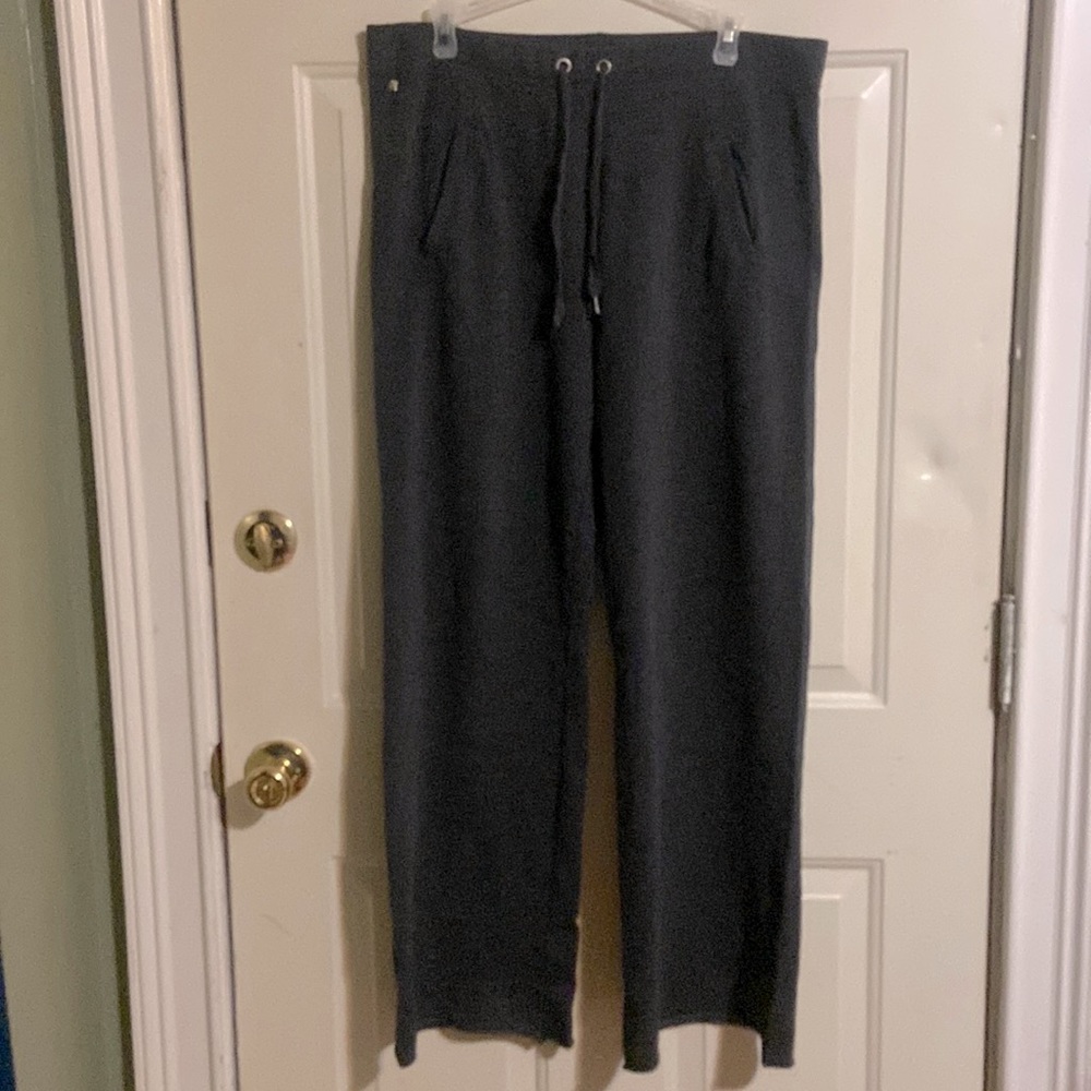 Victoria’s Secret Angel Dark Gray Wide Leg Sweatpants Size Medium